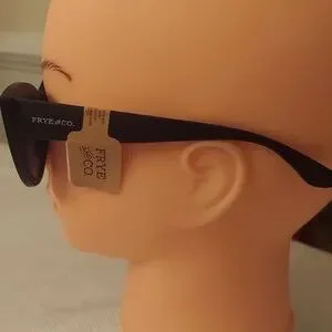 FRYE AND CO. | Accessories | Frye Co Cat Eye Sunglasses  display picture 2